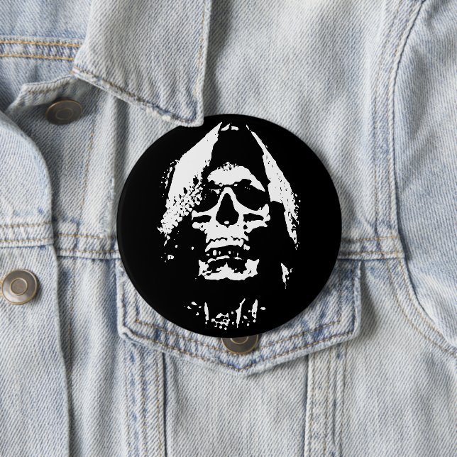 Badge Rond 10 Cm Moissonneur d'âmes : La Peur Incarnée (En situation)
