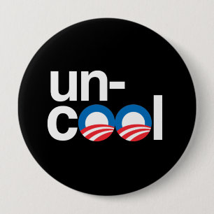 BADGE ROND 10 CM OBAMA EST SOPHISTIQUÉ
