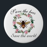Badge Rond 10 Cm Sauvez les abeilles Sauvez le monde Bouton<br><div class="desc">Cette conception a été créée par art numérique. Elle peut être personnalisée dans la zone fournie ou customisée en choisissant le clic pour customiser une autre option et en changeant le nom, les initiales ou les mots. Vous pouvez également modifier la couleur et le style du texte ou supprimer le...</div>