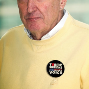 Badge Rond 10 Cm slogan de protestation anti-Trump rouge noir