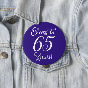 Badge Rond 10 Cm Soirée d'anniversaire violet de 65 ans