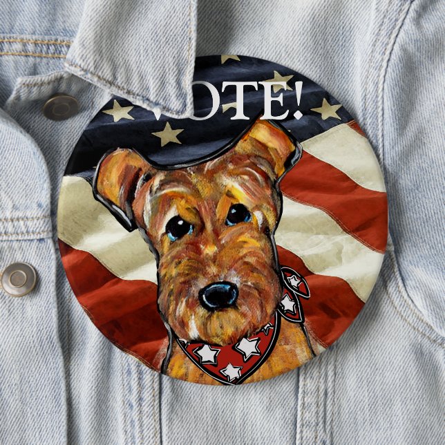 BADGE ROND 15,2 CM AIRDALE TERRIER (En situation)