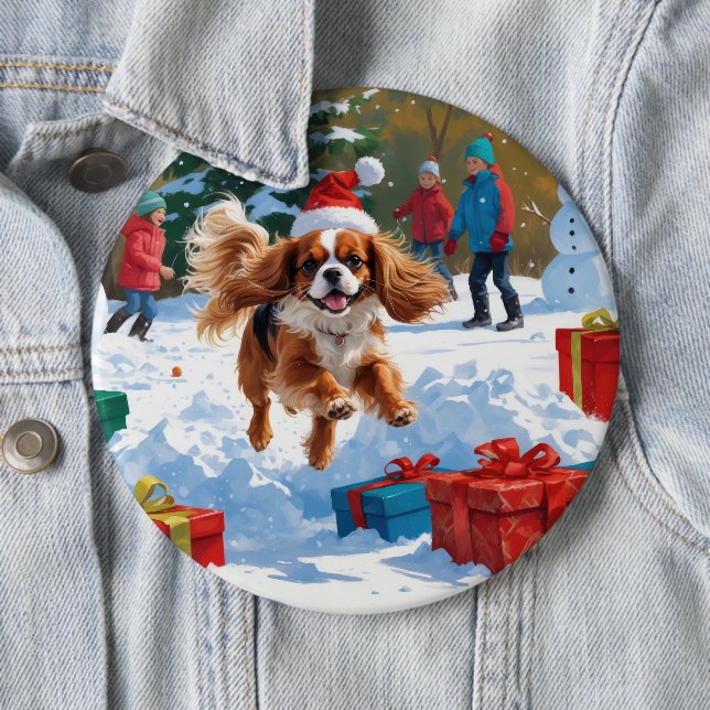 Badge Rond 15,2 Cm Cavalier King Charles Spaniel Neige avec Noël (En situation)