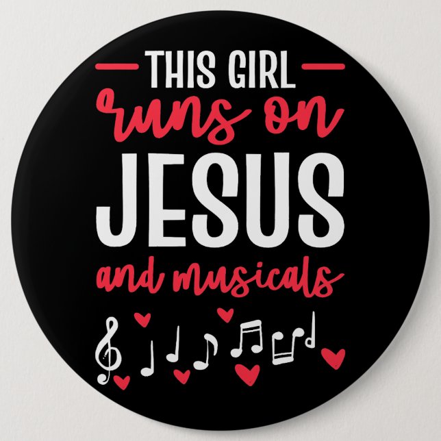 Badge Rond 15,2 Cm Cette Fille Dirige Sur Jésus Et Théâtre Musical Po (Devant)