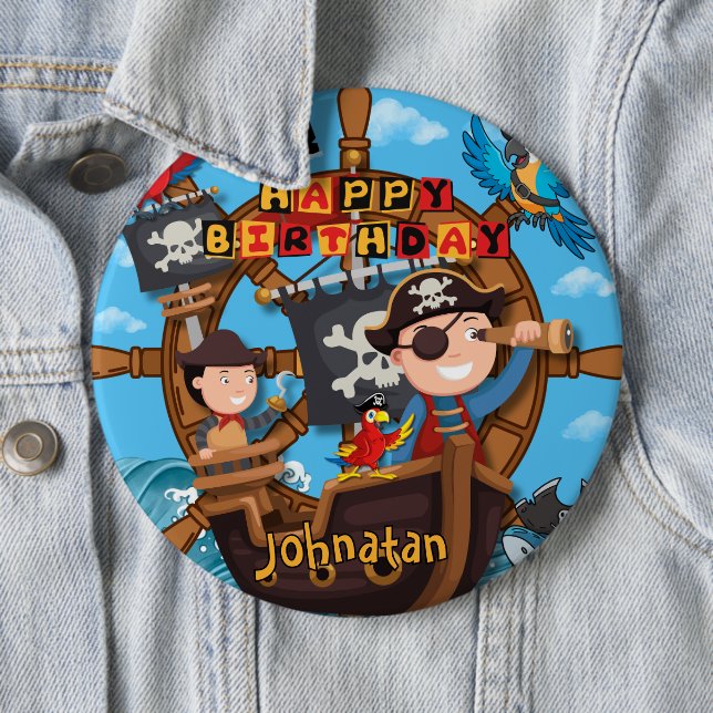 Badge Rond 15,2 Cm Fête d'anniversaire pirate (En situation)
