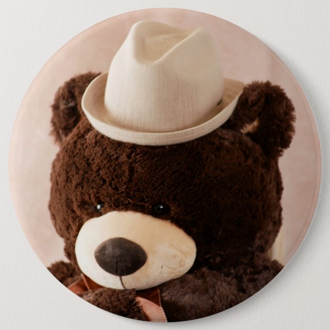 Badge Rond 15,2 Cm Ours en peluche géant et Casquette (Devant)