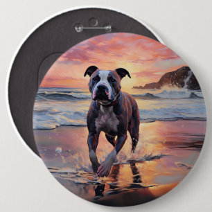 Badge Rond 15,2 Cm Sandy chien Staffordshire américain sur la plage a