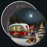 Badge Rond 15,2 Cm Winter Doberman Caravan Christmas Adventure<br><div class="desc">Laissez-vous tenter par la magie d'une nuit d'hiver enneigée alors qu'une caravane glisse gracieusement à travers le paysage illuminé par la lune. La beauté sereine de la neige scintillante et l'éclat enchanteur de la lune créent une scène captivante, promettant une aventure de Noël inoubliable remplie de chaleur, de joie et...</div>