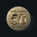 Badge Rond 2,50 Cm Anniversaire du 50e Mariage d'or métallique<br><div class="desc">Joyeux anniversaire de mariage d'or. 50ème ans ensemble. Étiquette métallique doré.</div>