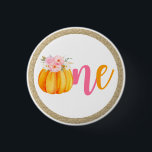Badge Rond 2,50 Cm Automne Floral Citrouille Baby Girl's 1st Birthday<br><div class="desc">Des fleurs féminines douces mettent l'accent sur un citrouille d'automne brillant spécialement pour l'anniversaire de votre petite fille. Parfait pour les fêtes d'octobre ou de novembre, ce design allie un style hydrique tendance et une esthétique chic cottage, avec une touche de texture dorée joueuse. ・ Coordonnez-le ! Parcourez la collection...</div>