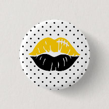Baiser de football noir et or 
