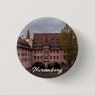 Badge Rond 2,50 Cm Bâtiment historique au coucher du soleil à Nurembe