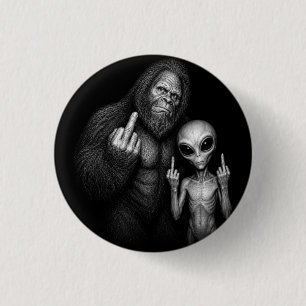 Badge Rond 2,50 Cm Bigfoot Sasquatch Alien de l'espace Doigt du Milie