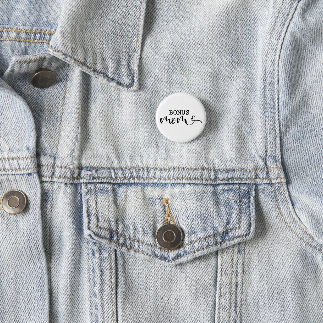 Badge Rond 2,50 Cm Bonus Maman Moderne (En situation)