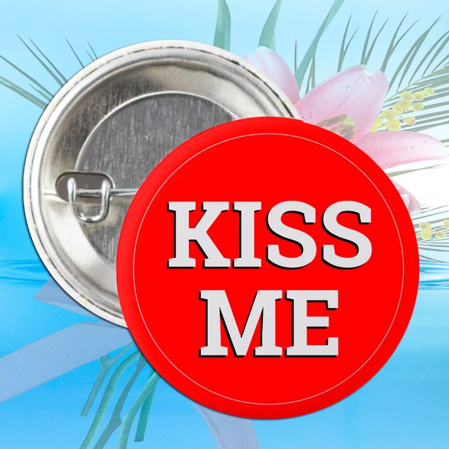 Badge Rond 2,50 Cm Bouton KISS ME fun / Retro Party - rouge (Créateur téléchargé)