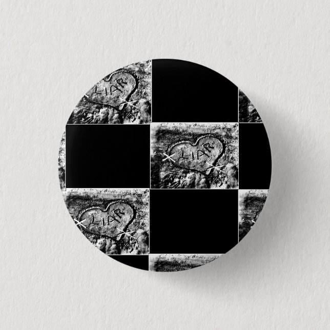 Badge Rond 2,50 Cm bouton liar99 (Devant)