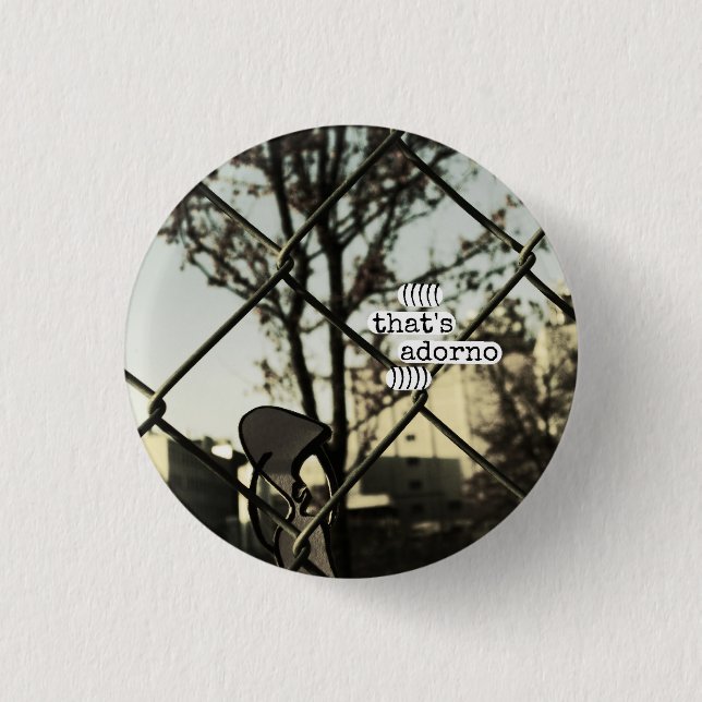 Badge Rond 2,50 Cm c'est adorno (Devant)