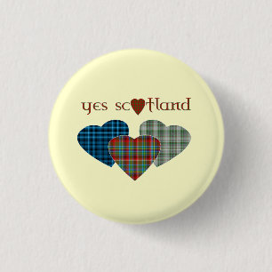 Badge Rond 2,50 Cm Coeur oui Ecosse Pinback d'amour de tartan de