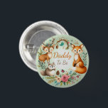 Badge Rond 2,50 Cm Créatures des bois | Papa Pour Être Whimsy Woodlan<br><div class="desc">Faites-vous plaisir avec le bouton "Woodland Creatures". Orné d'une délicate aquarelle, ce bouton présente un rassemblement d'adorables créatures boisées, capturant les caprices de la forêt. Le texte "Mommy To Be" ajoute une touche personnelle, ce qui en fait un accessoire parfait pour les femmes enceintes pour célébrer le voyage à venir...</div>