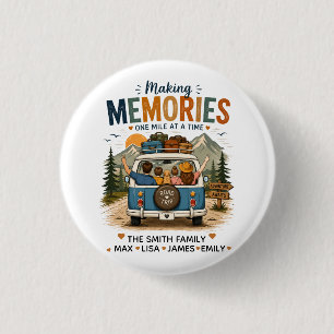 Badge Rond 2,50 Cm Créer des souvenirs un kilomètre à la fois   Famil