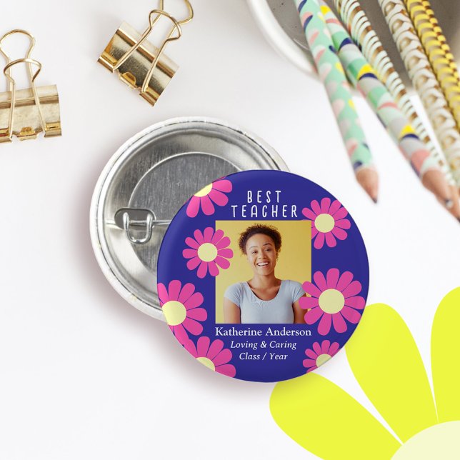 Badge Rond 2,50 Cm Daisy Best Teacher Photo Dark Purple (Daisy Best Teacher Blue Button.)