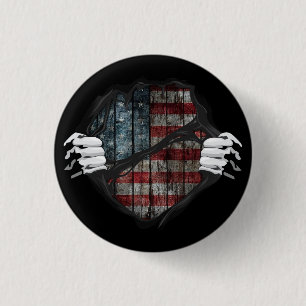 Badge Rond 2,50 Cm Deux mains déchirant un drapeau personnalisé révél