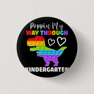 Badge Rond 2,50 Cm Dinosaure qui éclate sur mon passage à la maternel