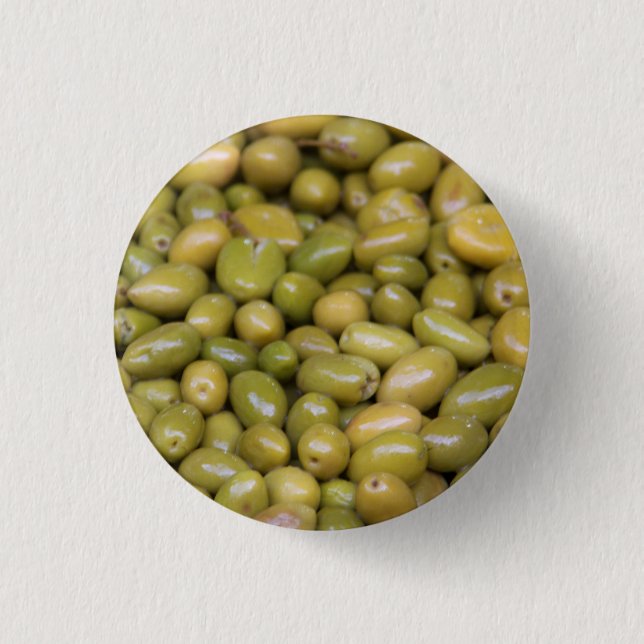 Badge Rond 2,50 Cm Gros plan sur des olives vertes (Devant)
