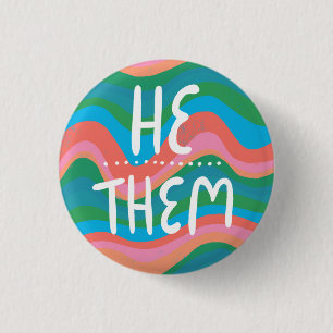 Badge Rond 2,50 Cm LUI/EUX Pronounounounounounes Colorful Handletter