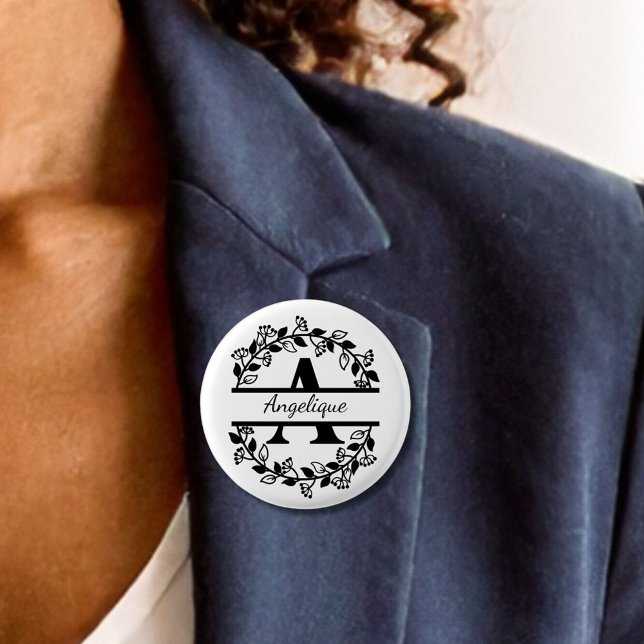 Badge Rond 2,50 Cm Modern Black Floral Wreath Split Monogram A Round (Créateur téléchargé)