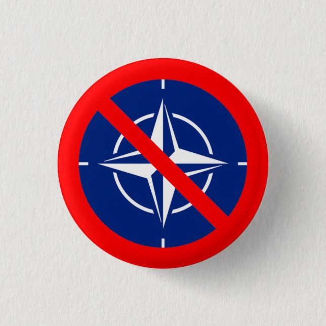 Badge Rond 2,50 Cm No to NATO (Devant)