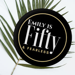 Badge Rond 2,50 Cm Nom et 50 & Fearless Élégant Moderne Noir Personna
