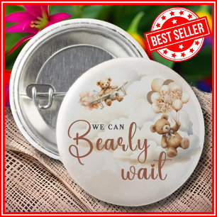Badge Rond 2,50 Cm Nous pouvons à peine attendre Cub Brown Baby Showe