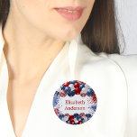 Badge Rond 2,50 Cm Patriotique USA rouge blanc drapeau bleu tag<br><div class="desc">Fond blanc. Décoré de ballons de couleur patriotique en bleu rouge et blanc. Le bleu et le rouge brillent. Personnalisez et ajoutez un nom.</div>