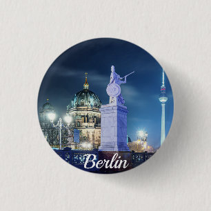 Badge Rond 2,50 Cm Pont de pierre près de la cathédrale de Berlin en 