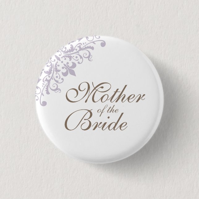 Badge Rond 2,50 Cm Purple Fleur de Lis Script Mère de la Mariée (Devant)