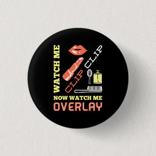 Badge Rond 2,50 Cm Regarder l'habillage de l'artiste des ongles