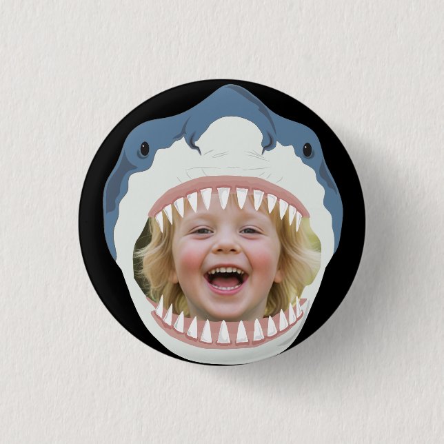 Badge Rond 2,50 Cm Shark Food Your Photo Eaten By Sharks (Devant)