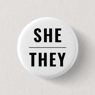 Badge Rond 2,50 Cm She They Gender Pronounounounounounours noir blanc