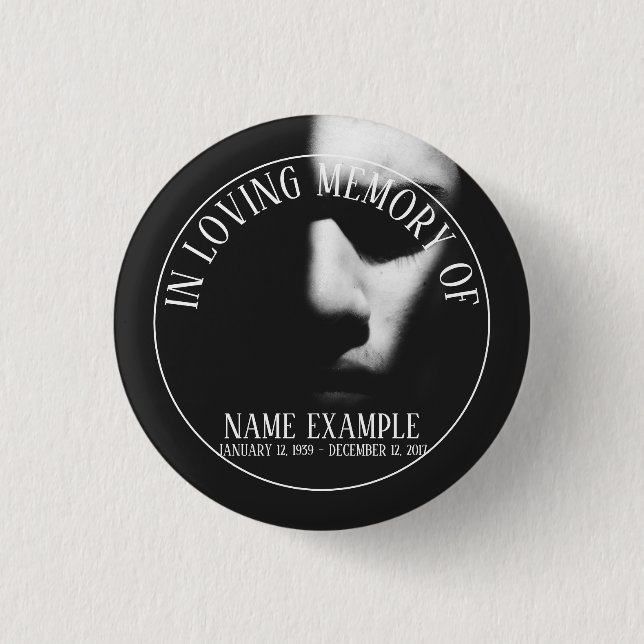Badge Rond 2,50 Cm Un visage endormi à mi-ombre (Devant)
