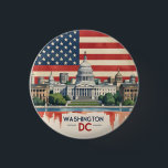Badge Rond 2,50 Cm Washington DC Skyline<br><div class="desc">Montrez votre amour pour la capitale nationale avec ce design audacieux de style vintage à Washington D.C. Doté de l'emblématique bâtiment du Capitole américain, le Washington Monument, et d'un soleil éclatant dans une palette rétro Americana, cet article marie histoire et style. Parfait pour les cadeaux patriotiques, les souvenirs de voyage...</div>