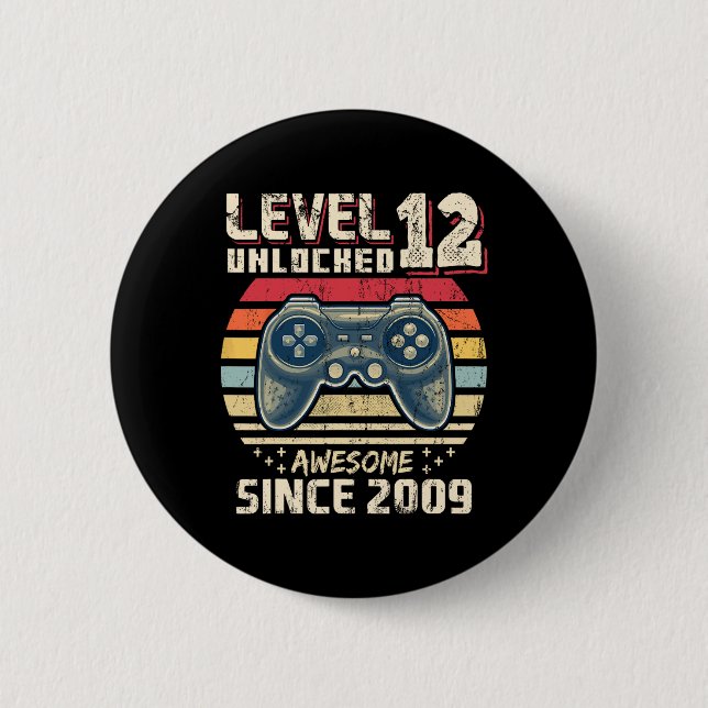 Badge Rond 5 Cm 12 Déverrouillé Awesome 2009 jeu vidéo 12e anniver (Devant)