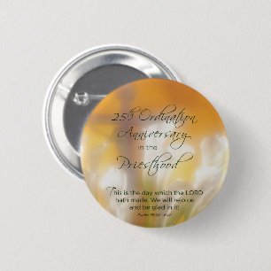 Badge Rond 5 Cm 25e anniversaire d'Ordination Prêtrise Lys