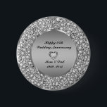 Badge Rond 5 Cm 25e Wedding Anniversary<br><div class="desc">Diamants croisés et argent (image pas de vrais ou faux diamants) 50e anniversaire de Mariage Plaque personnalisable. A voir comme une horloge murale et une assiette de diner.</div>