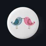 Badge Rond 5 Cm 2 Oiseaux<br><div class="desc">Deux oiseaux doux et adorables,  un bleu et un rose.</div>