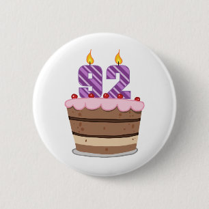 Badge Rond 5 Cm 92 ans sur le gâteau d'anniversaire