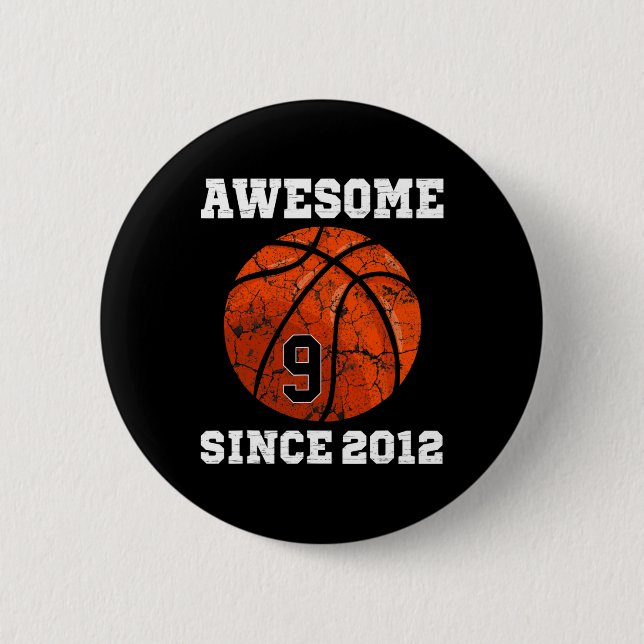 Badge Rond 5 Cm 9e anniversaire Basketball Lover cadeau 9 ans Vin (Devant)
