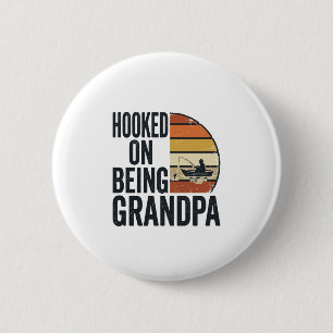 Badge Rond 5 Cm Accro au fait d'être grand-père pêche rétro vector