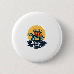 Badge Rond 5 Cm Adventure Awaits est Hiking Adventures est A l'ext
