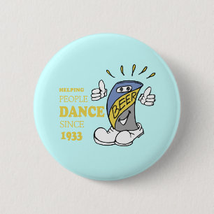 BADGE ROND 5 CM AIDANT DES PERSONNES À DANSER